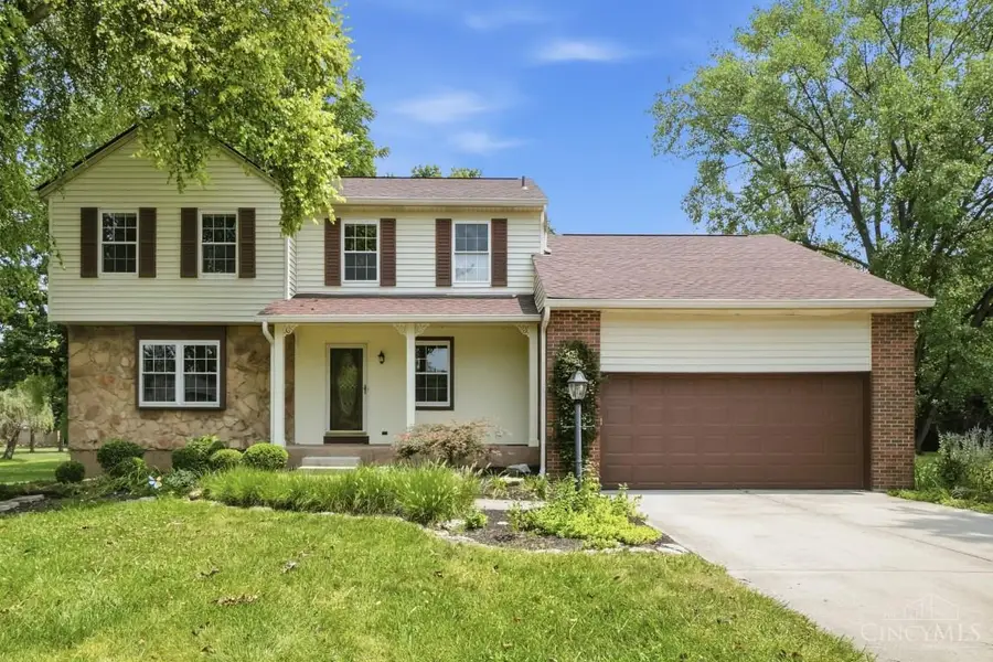 7590 Rolling Meadows Drive, West Chester, OH 45069 - #2