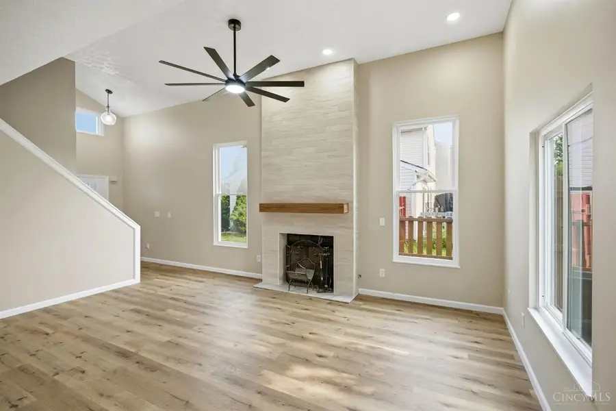 944 Fox Croft Place, Trenton, OH 45067 - #3