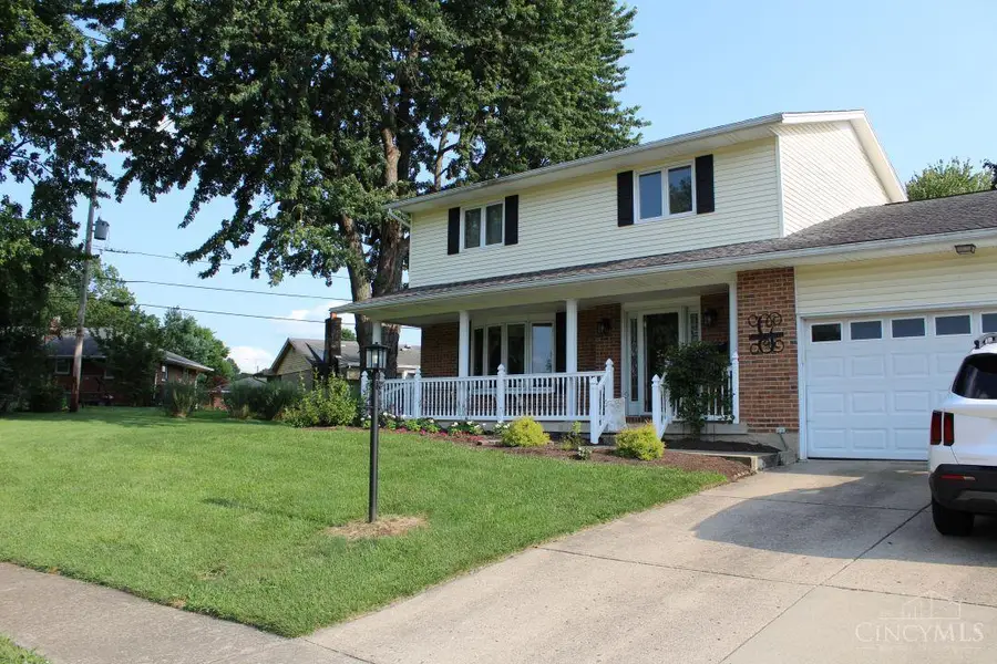 1060 Mayfair Drive, Wilmington, OH 45177 - #2