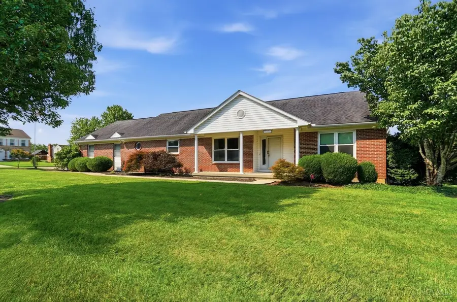8255 Lakevalley Drive, Cincinnati, OH 45247 - #2