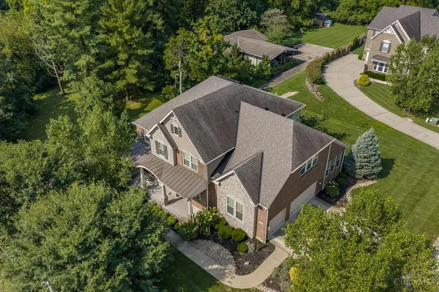 8925 Kenwood Road, Blue Ash, OH 45242 - #2