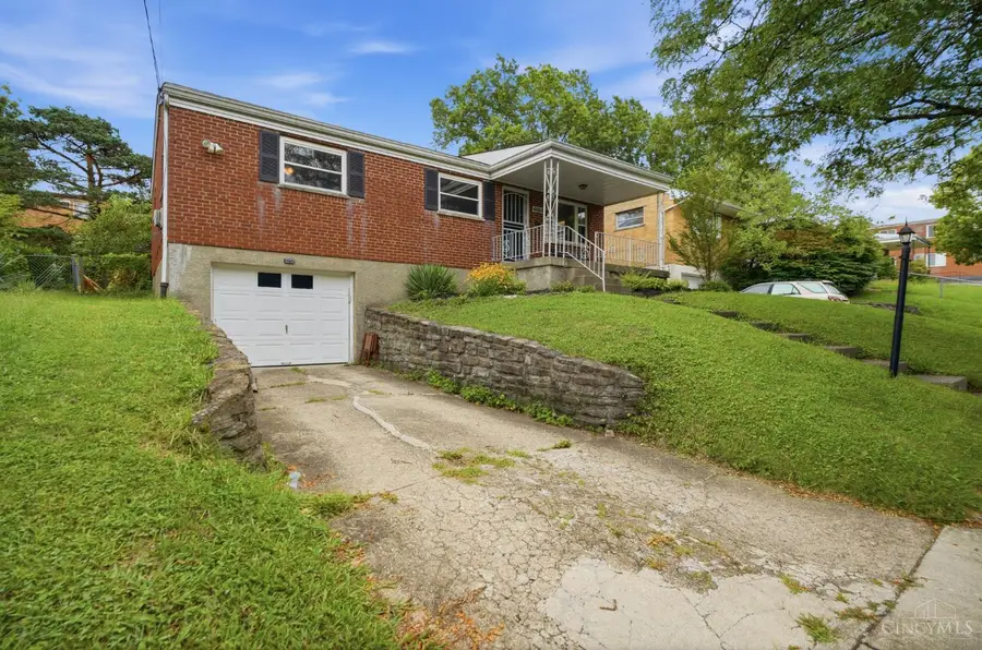4664 Linda Drive, Cincinnati, OH 45238 - #3
