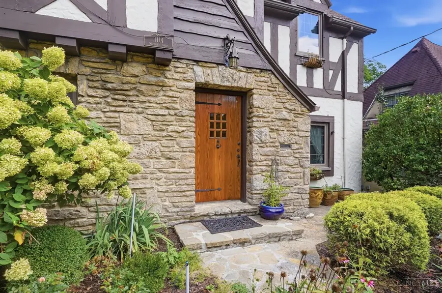 1114 Salisbury Drive, Cincinnati, OH 45226 - #3