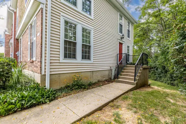 10865 Lakehurst Court, Sycamore Twp, OH 45242