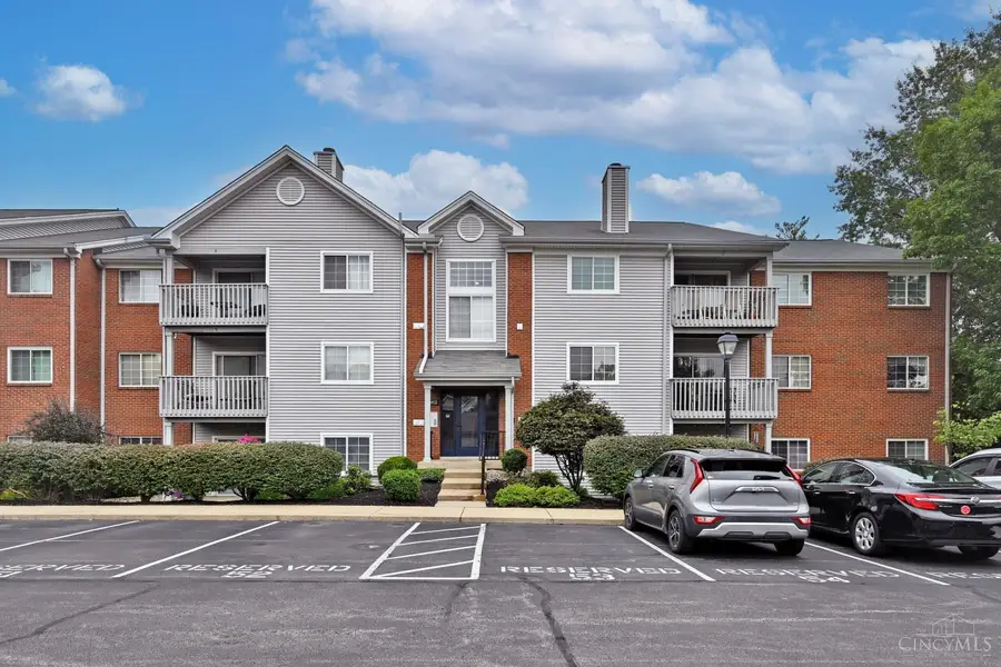 7382 Ridgepoint Drive #7, Cincinnati, OH 45230 - #2