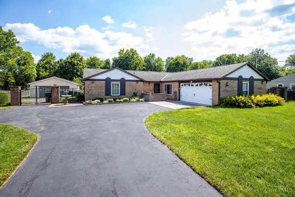 6216 Vineyard Trace, Amelia, OH 45102