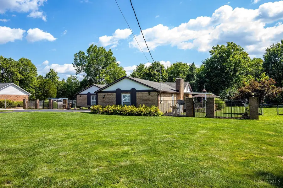 6216 Vineyard Trace, Amelia, OH 45102 - #2