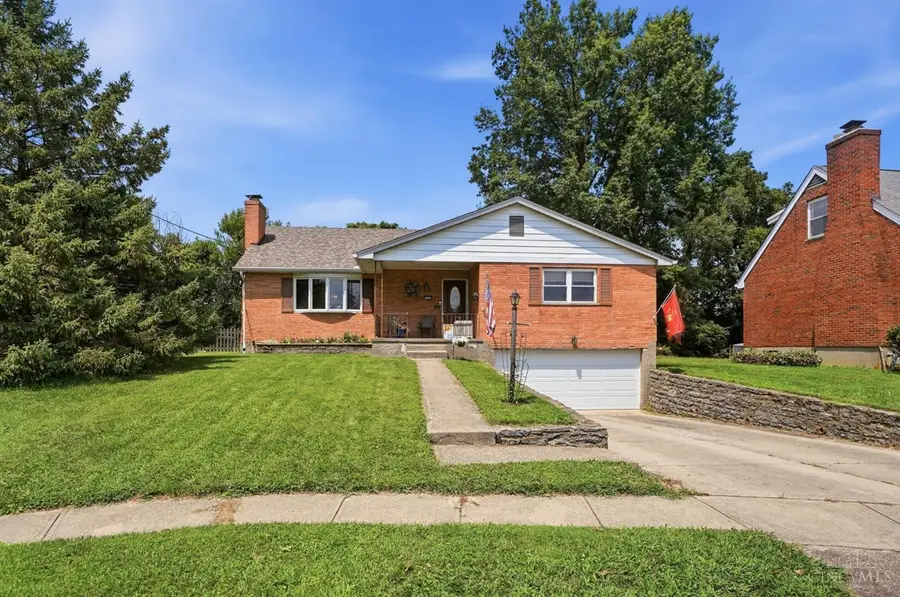 4486 Pinecroft Drive, Bridgetown, OH 45211 - #2