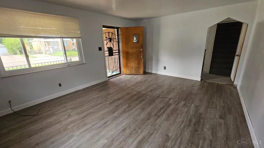 2020 Carpenter Drive, North College Hill, OH 45239 - #2