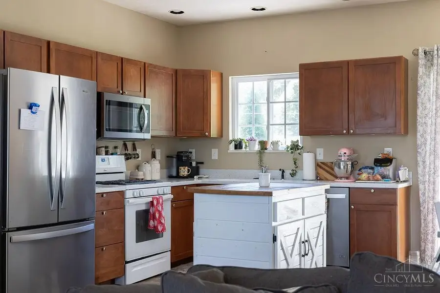 111 Oak Hills Drive, Hillsboro, OH 45133 - #3