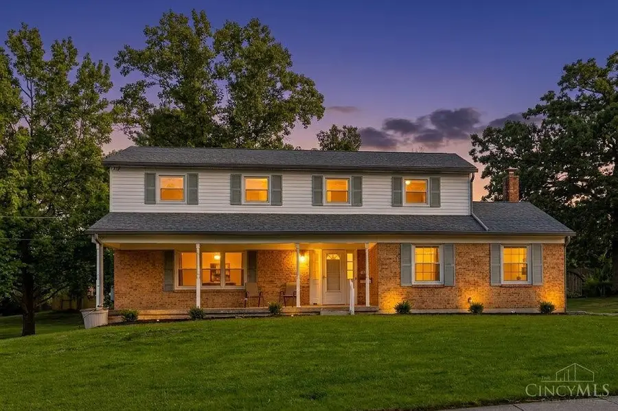 9800 Delray Drive, Montgomery, OH 45242 - #2