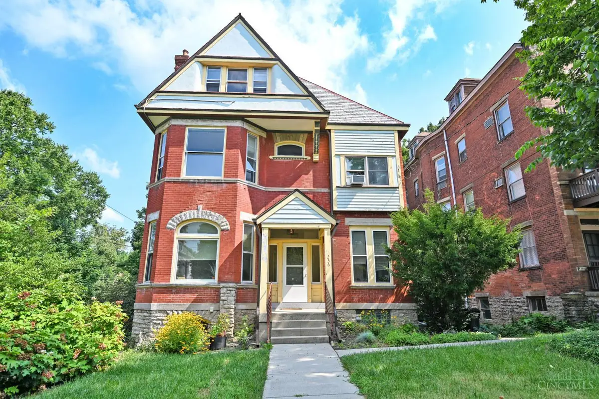 236 Loraine Avenue, Cincinnati, OH 45220 - #1