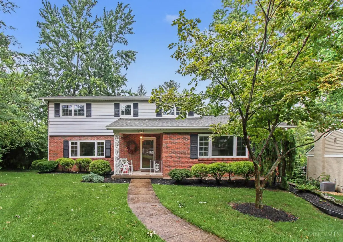 6581 Minnewaukan Drive, Madeira, OH 45243 - #1