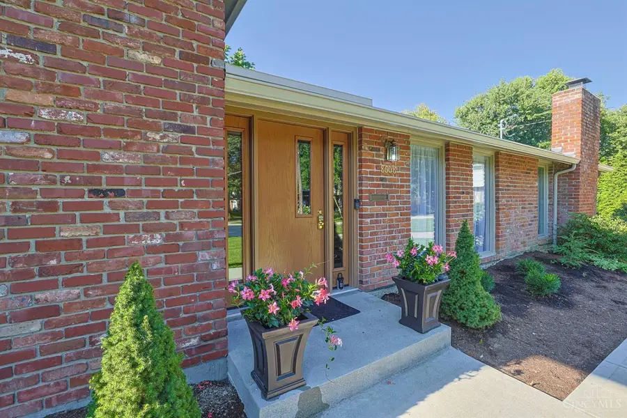 8608 Zenith Court, Finneytown, OH 45231 - #3