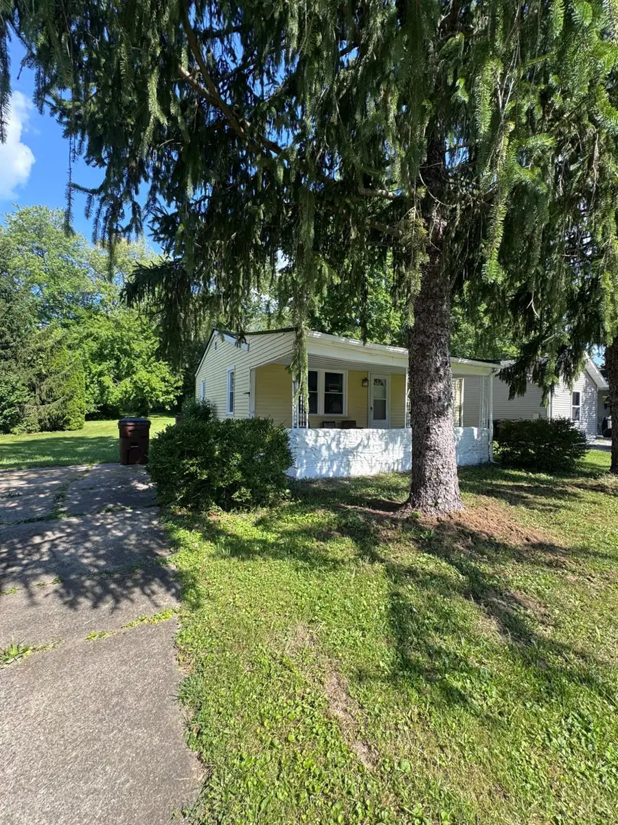 314 Brown Street, Bethel, OH 45106 - #3