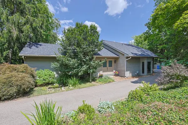 7434 Drake Road, Indian Hill, OH 45243