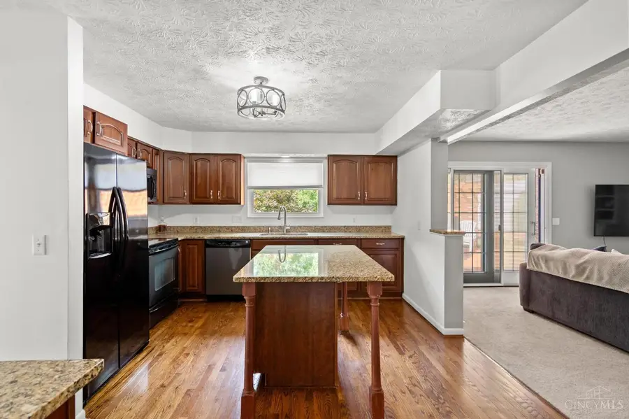 8935 Creekwood Drive, Landen, OH 45039 - #3