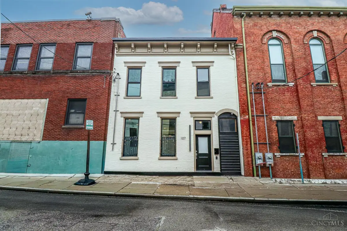 107 Corwine Street, Cincinnati, OH 45202 - #1