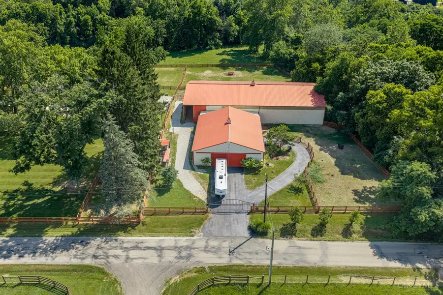 3385 Middle Run Road, Sugarcreek, OH 45068 - #3