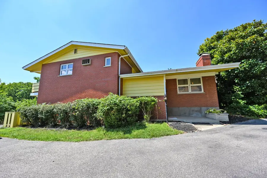 2883 West Tower Avenue, Cincinnati, OH 45238 - #2