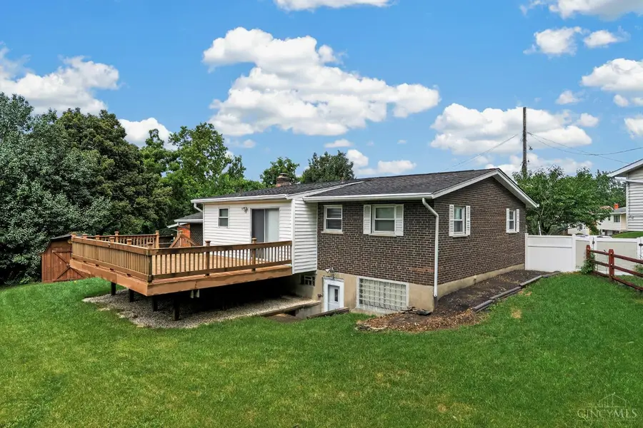 121 Biscoe Drive, Reading, OH 45215 - #2