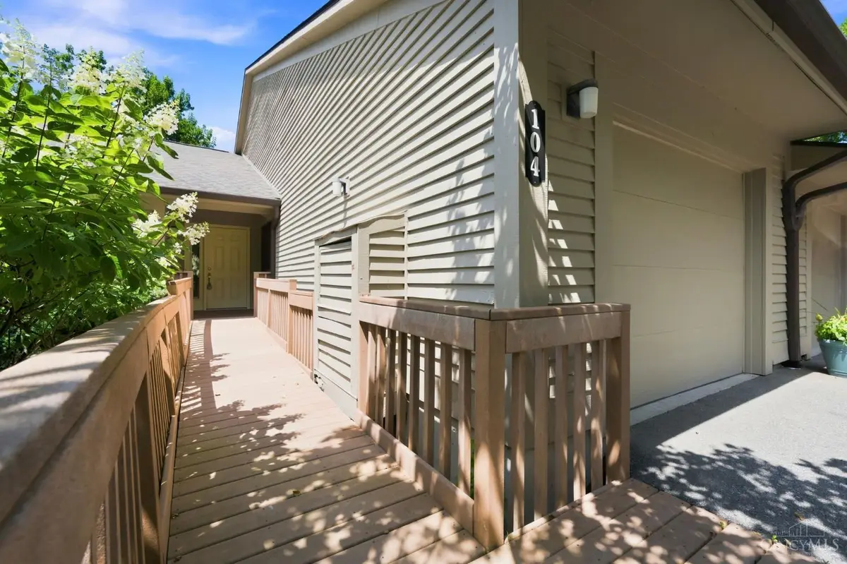 104 Miami Lakes Drive #4, Milford, OH 45150 - #1