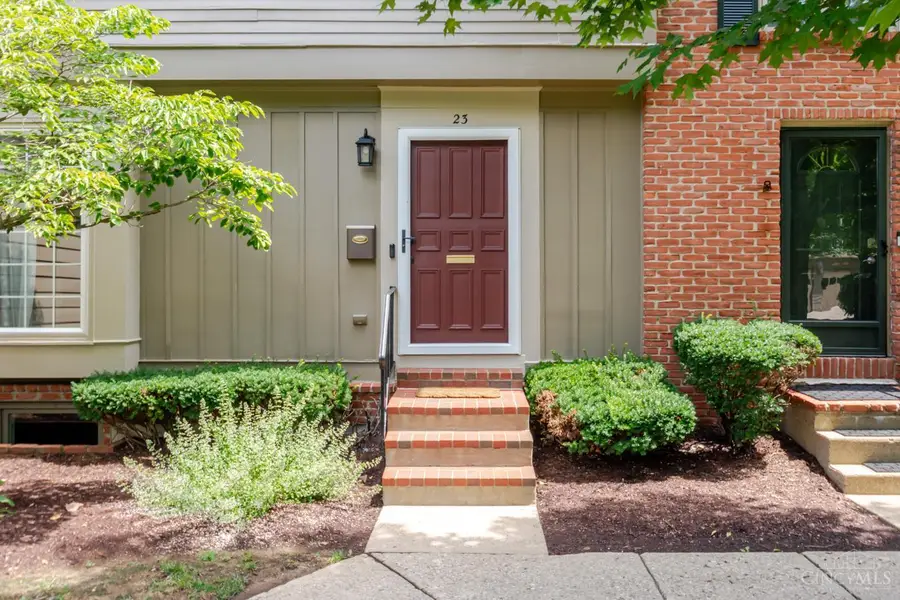 23 Nicholson Court, Washington, OH 45458 - #2
