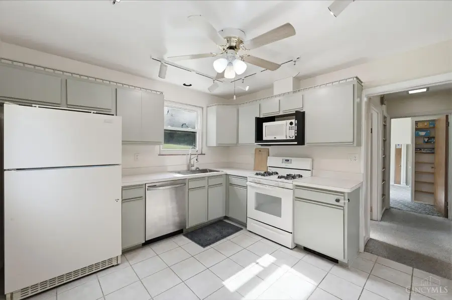 4436 Andreas Avenue, Monfort Heights, OH 45211 - #3