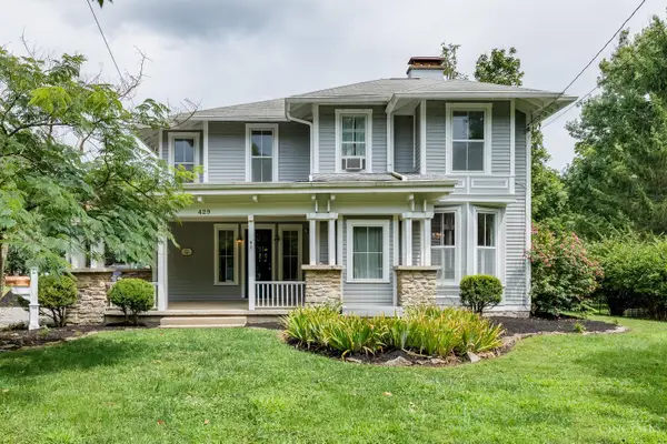 429 Elm Avenue, Terrace Park, OH 45174