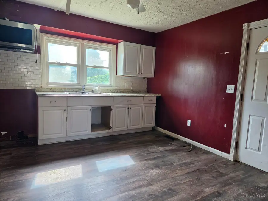 1944 Parkamo Avenue, Fairfield, OH 45015 - #2