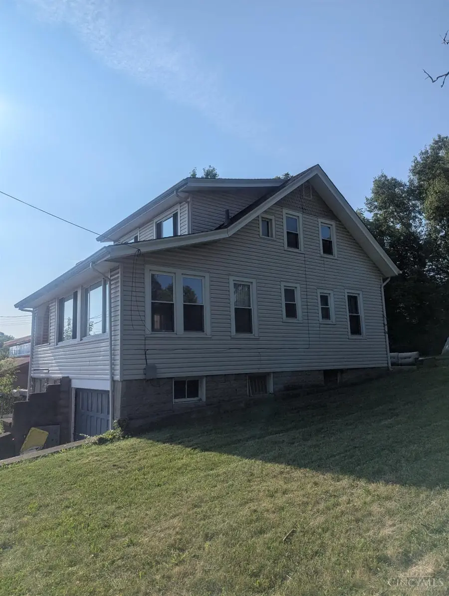 3601 Puhlman Avenue, Cheviot, OH 45211 - #3