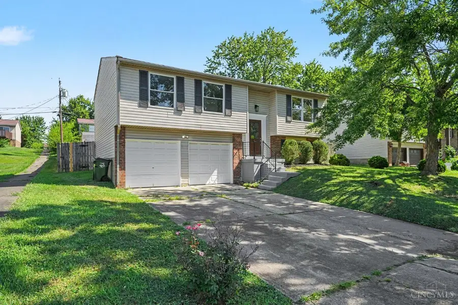 1492 Kingsbury Drive, Forest Park, OH 45240 - #3