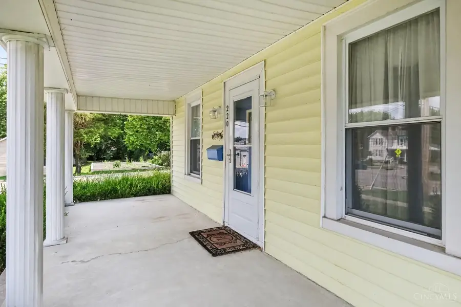 220 Victoria Avenue, Batavia, OH 45103 - #3
