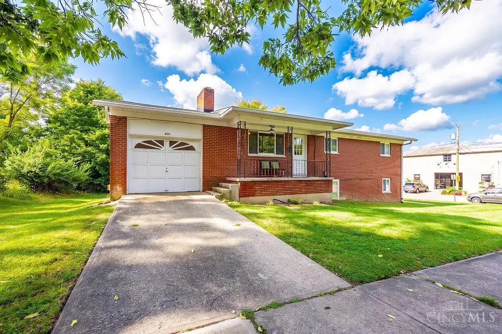 231 W Collins Street, Oxford, OH 45056 - #1