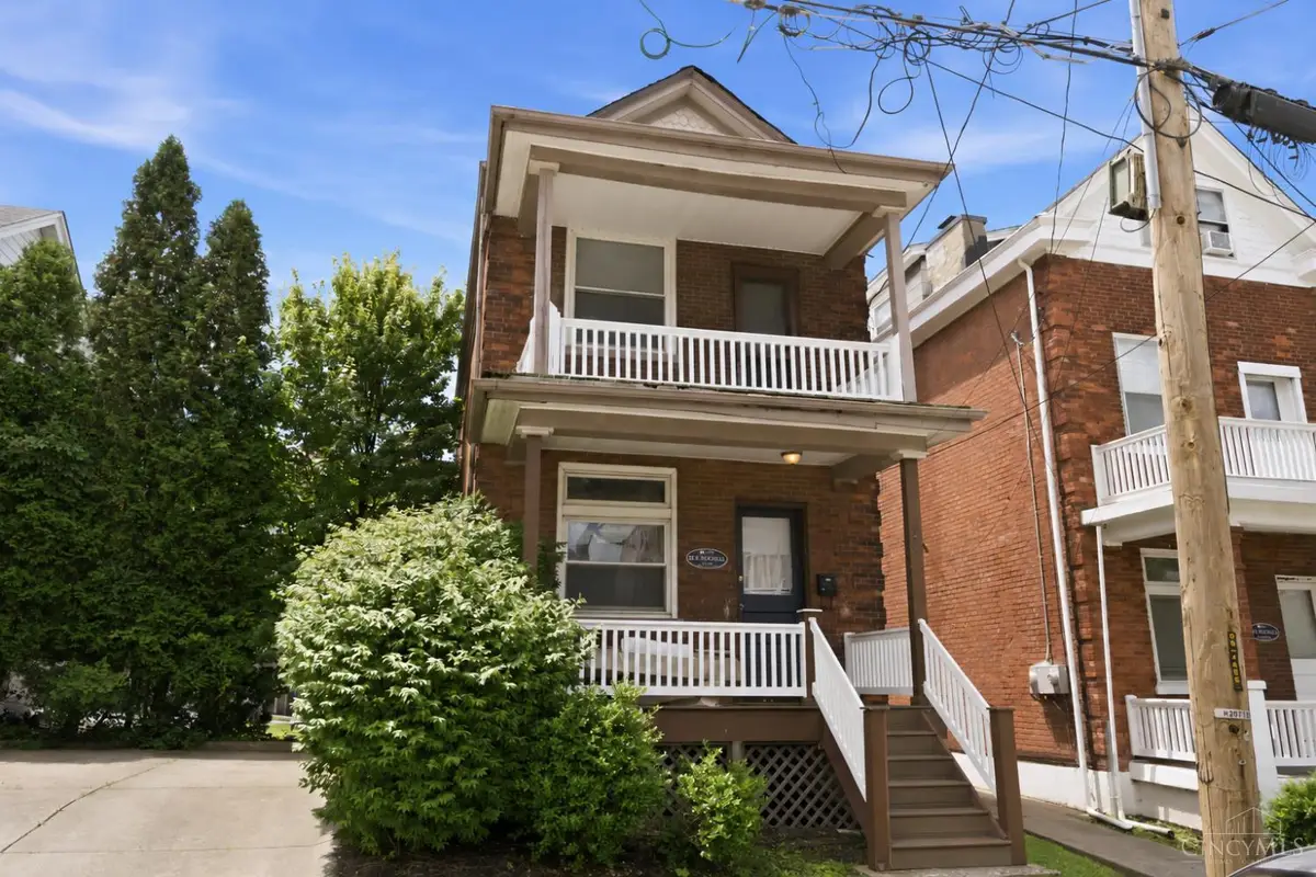 221 E Rochelle Street, Cincinnati, OH 45219 - #1