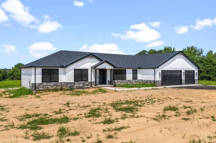 1200 Hunters Glen Drive, Adams, OH 45177 - #2