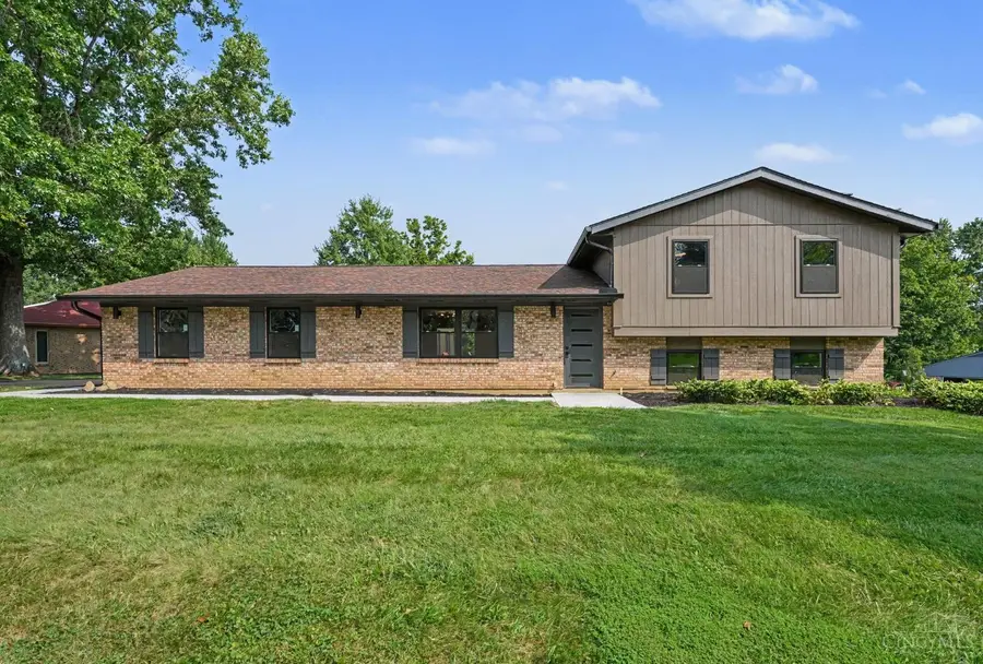 6576 E Knollwood Circle, Miami, OH 45140 - #2