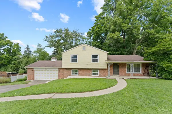 375 Woodside, Batavia, OH 45103