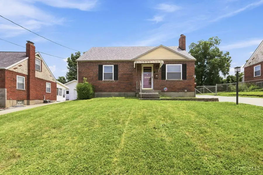 8546 Darnell Avenue, Sycamore, OH 45236 - #2