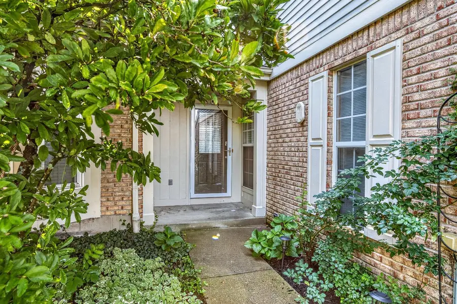 3874 Vineyard Green Drive #17B, Withamsville, OH 45255 - #3
