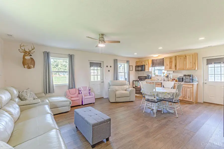 240 N Sycamore Street, Lynchburg, OH 45142 - #2