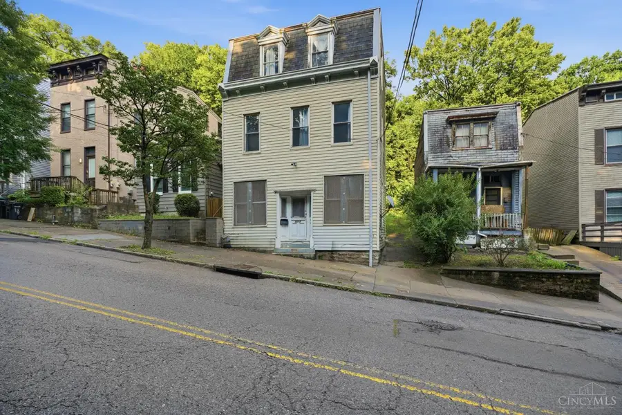 2212 Ravine Street, Cincinnati, OH 45219 - #3