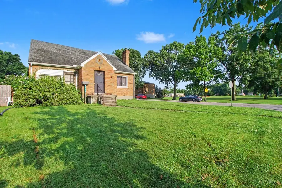 8317 Lake Avenue, Deer Park, OH 45236 - #2