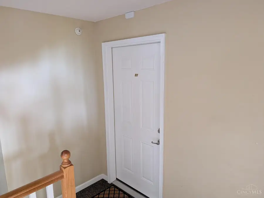 3383 Emerald Lakes Drive #2D, Monfort Heights, OH 45211 - #2