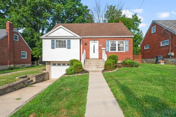 3689 Moonridge Drive, Green Twp, OH 45248