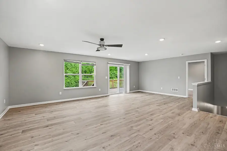 123 Ashburn Way, New Richmond, OH 45157 - #3