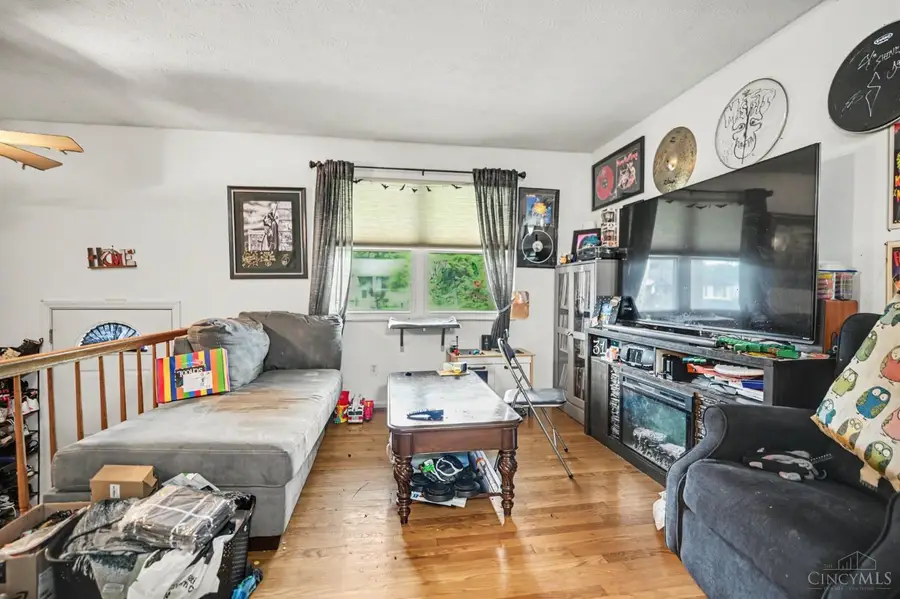 24 Judiann Court, Reading, OH 45215 - #2