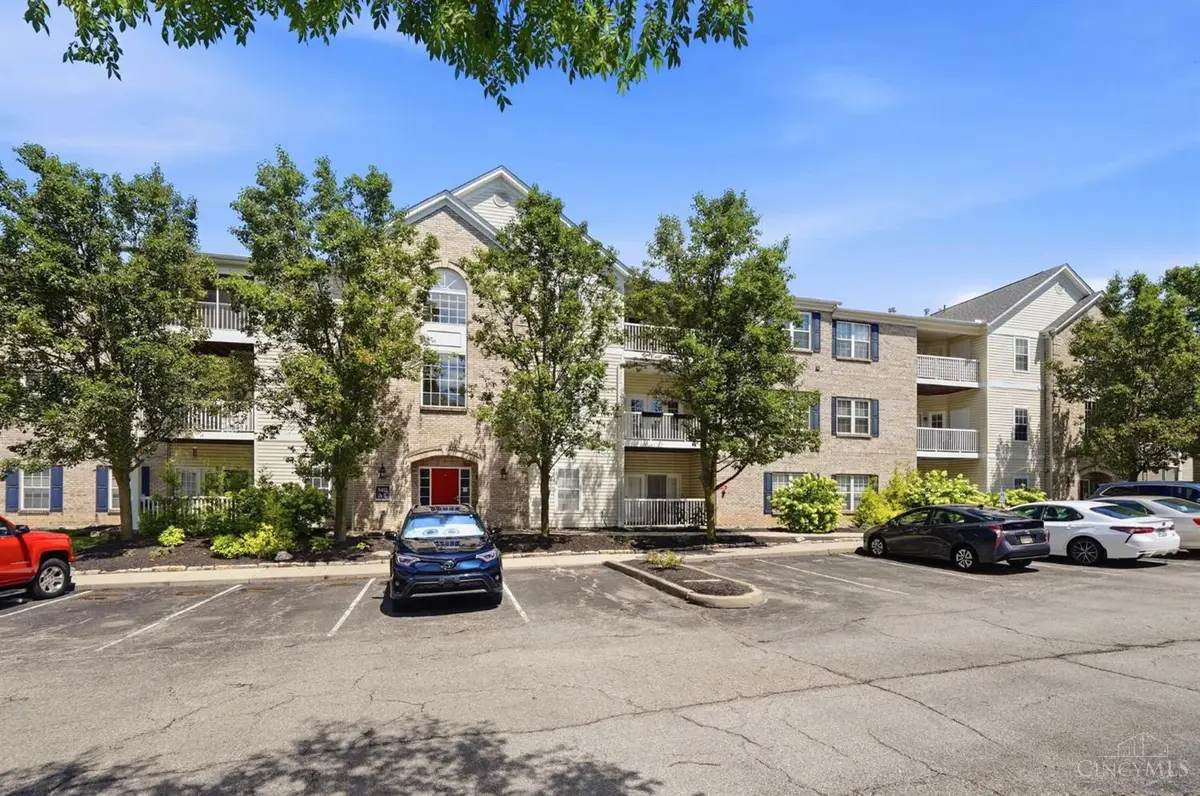 5413 Michelles Oak Court #H, Green, OH 45248 - #1