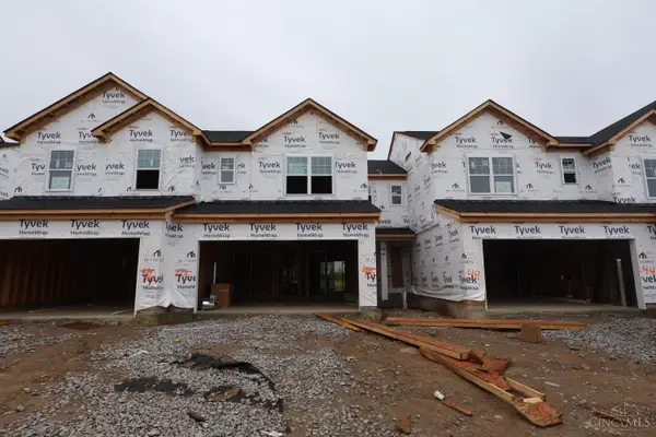7250 Grandpoint Drive #45, West Chester, OH 45069