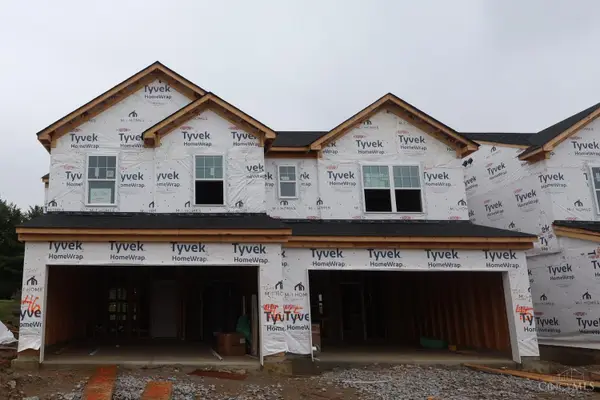 7244 Grandpoint Drive #46, West Chester, OH 45069